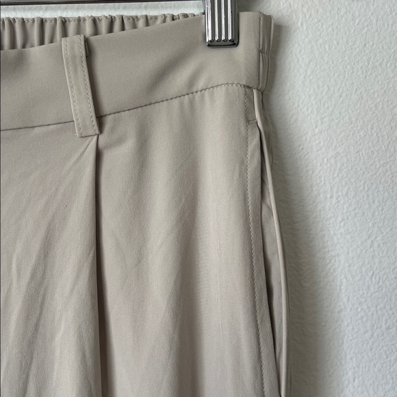 Vuori Miles Wide Leg Trouser Pant NWT - Picture 8 of 14